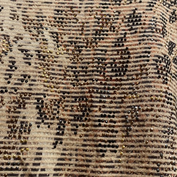 Chico’s blouse size 1? I’d say Lg - Picture 2 of 8